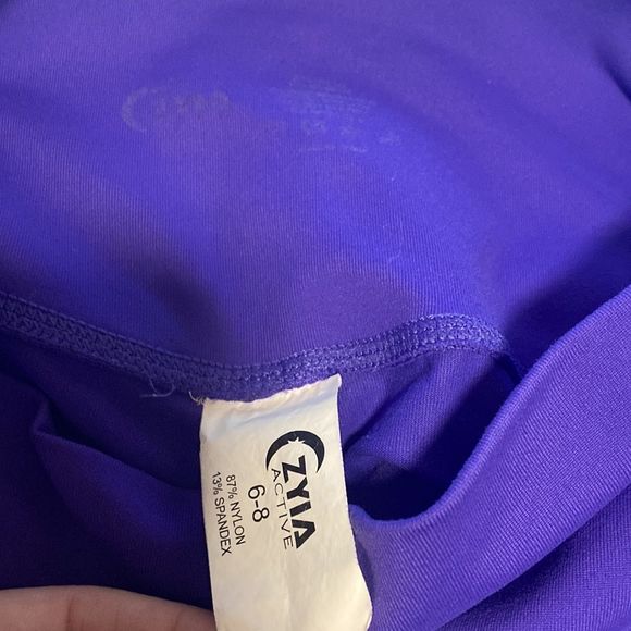 ZYIA PURPLE ASCEND HI-RISE CAPRI  sz 6-8 - Picture 3 of 5